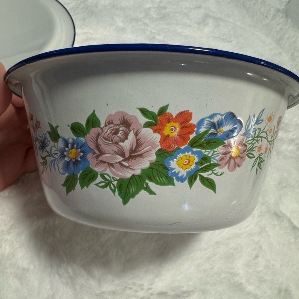 VTG Floral Metal Enamelware Lidded Pot Bowl Cottagecore Butterfly Brand MCM - Picture 8 of 9
